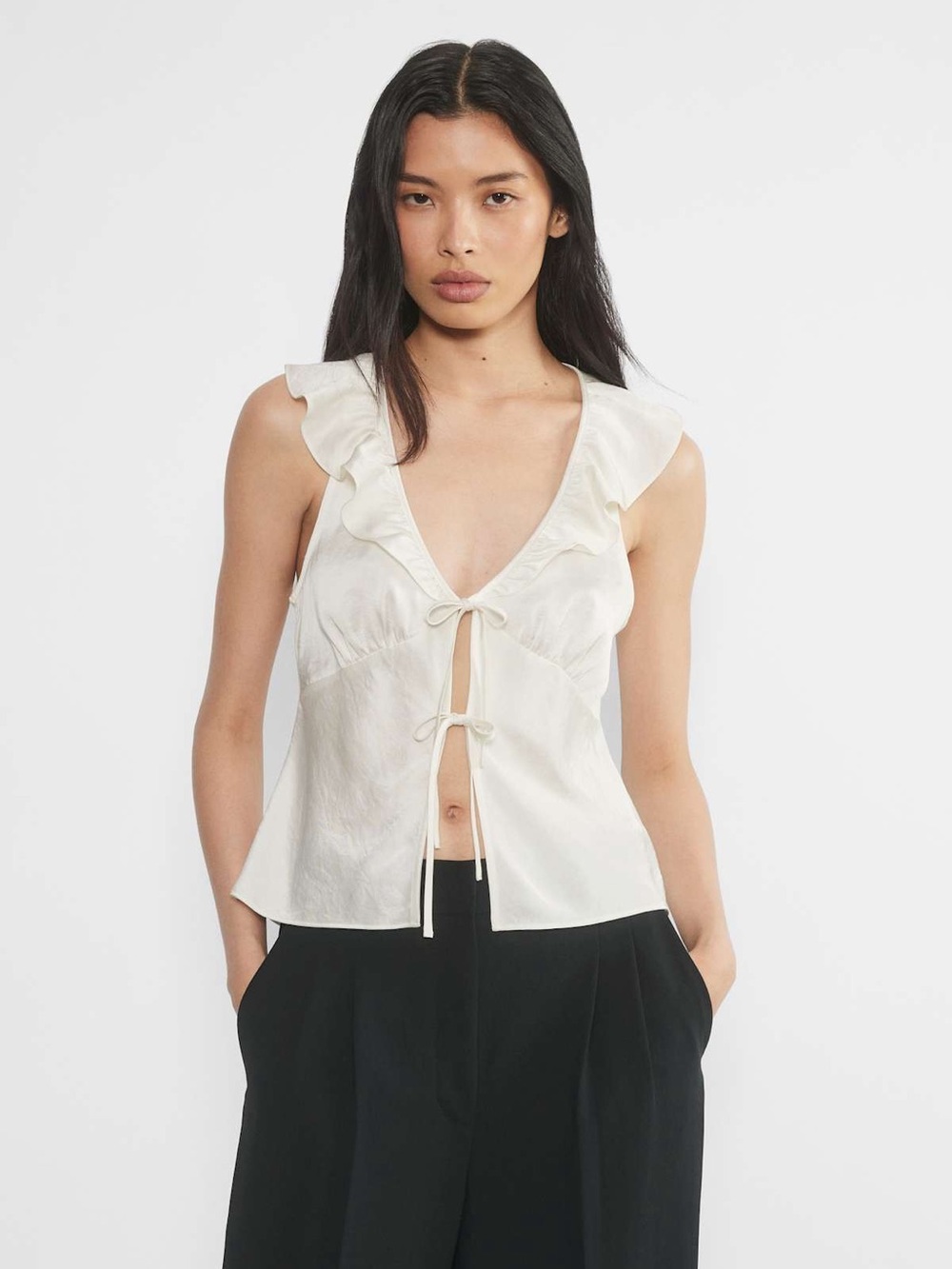 Wilfred Tonka Satin Blouse – Ivory, Size Medium
